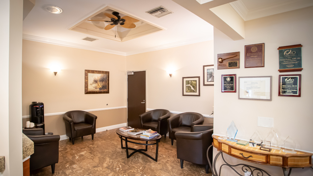 Mission Viejo Periodontist Office – Serving Patients from Laguna Beach & Orange County